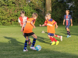 Tweede training S.K.N.W.K. JO12-1 seizoen 2024-2025 (32/42)